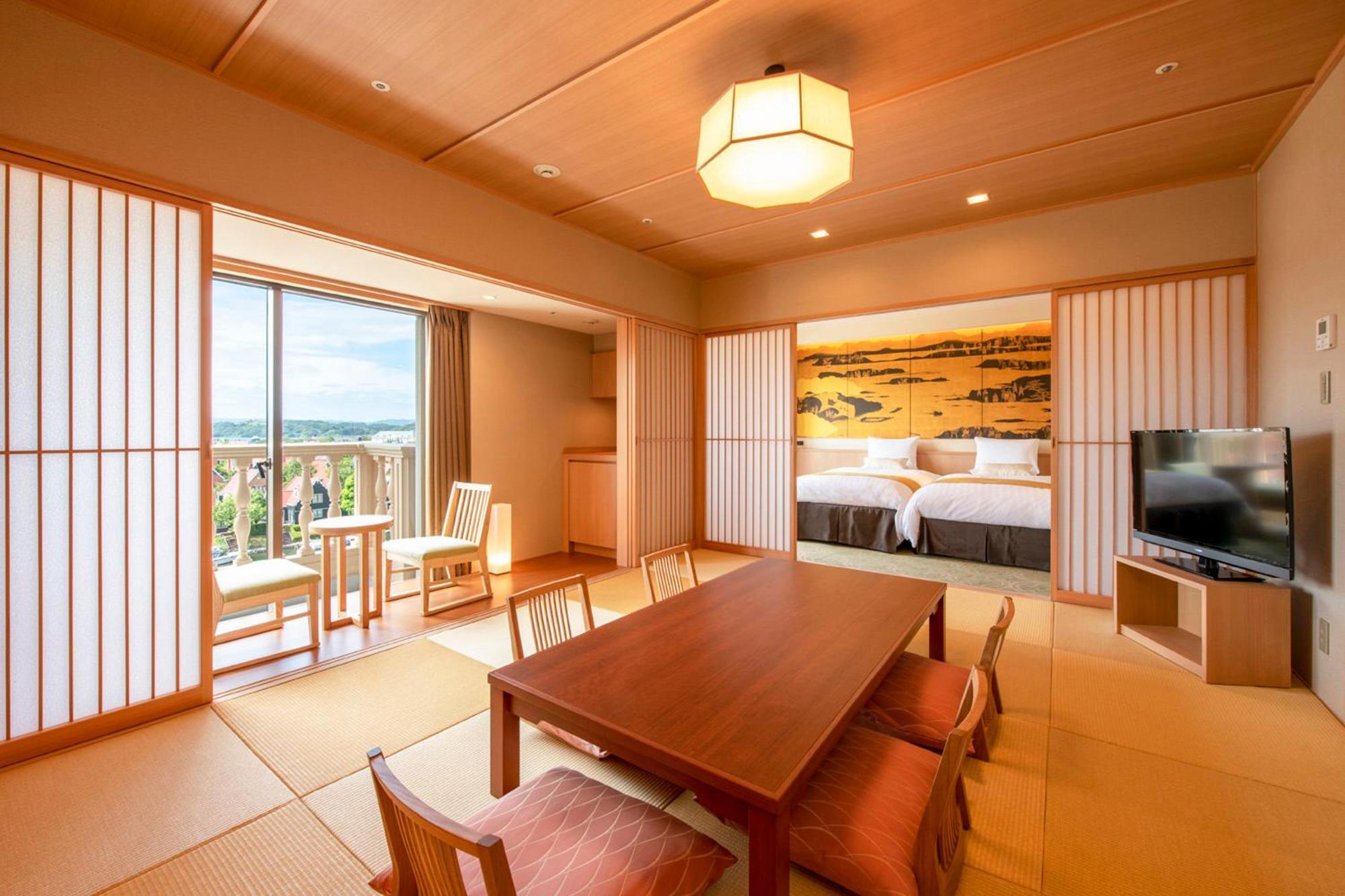 Hotel Okura Jr Huis Ten Bosch Sasebo Luaran gambar A Japanese-style room at the hotel