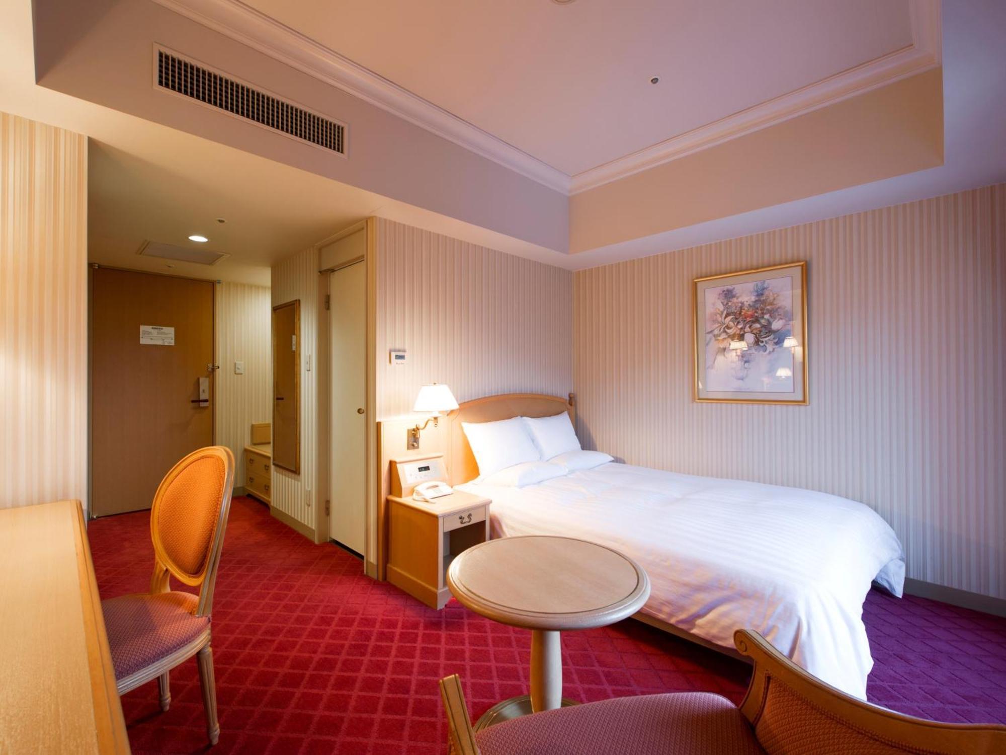 Hotel Okura Jr Huis Ten Bosch Sasebo Luaran gambar A room at the hotel